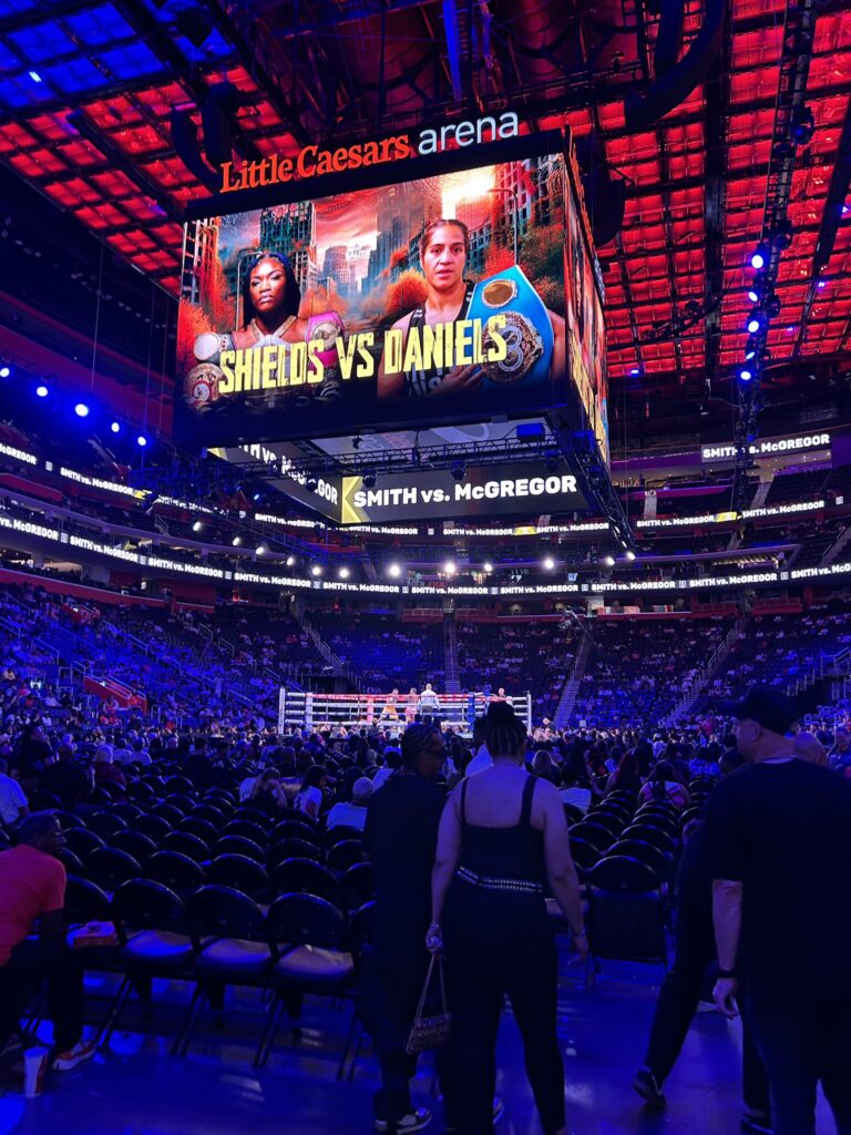 claressa shields fight
