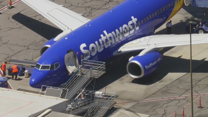 southwest flight burbank collision