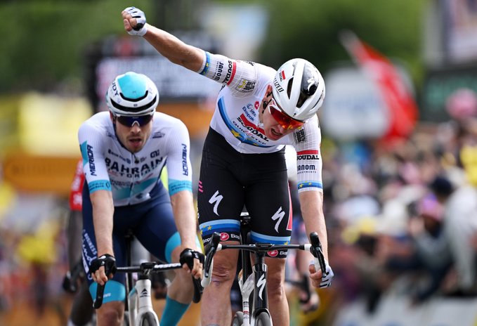 tour de france standings