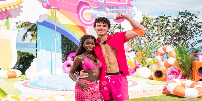 what time is the love island reunion