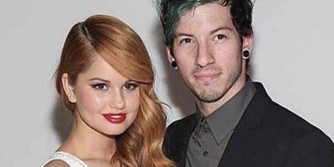 debby ryan pregnant