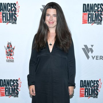 unknown number netflix cast