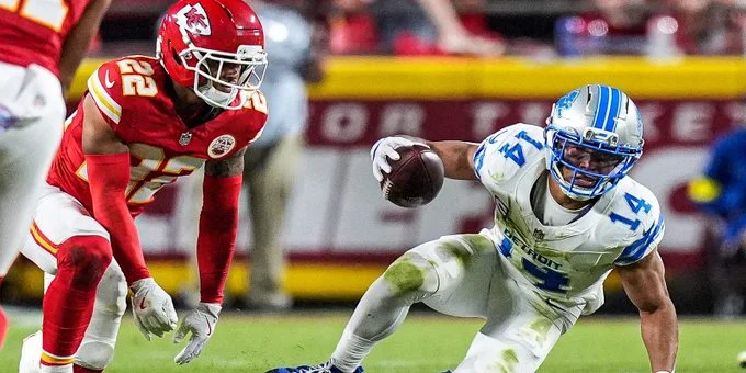 thanksgiving football games 2025