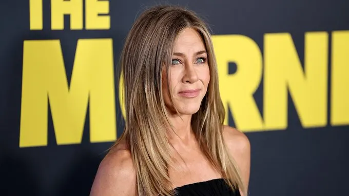 Jennifer Aniston New Relationship Jim Curtis: Official Instagram Reveal