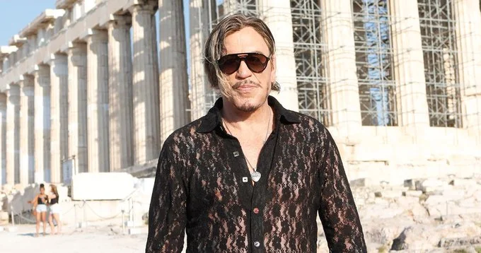 mickey rourke gofundme